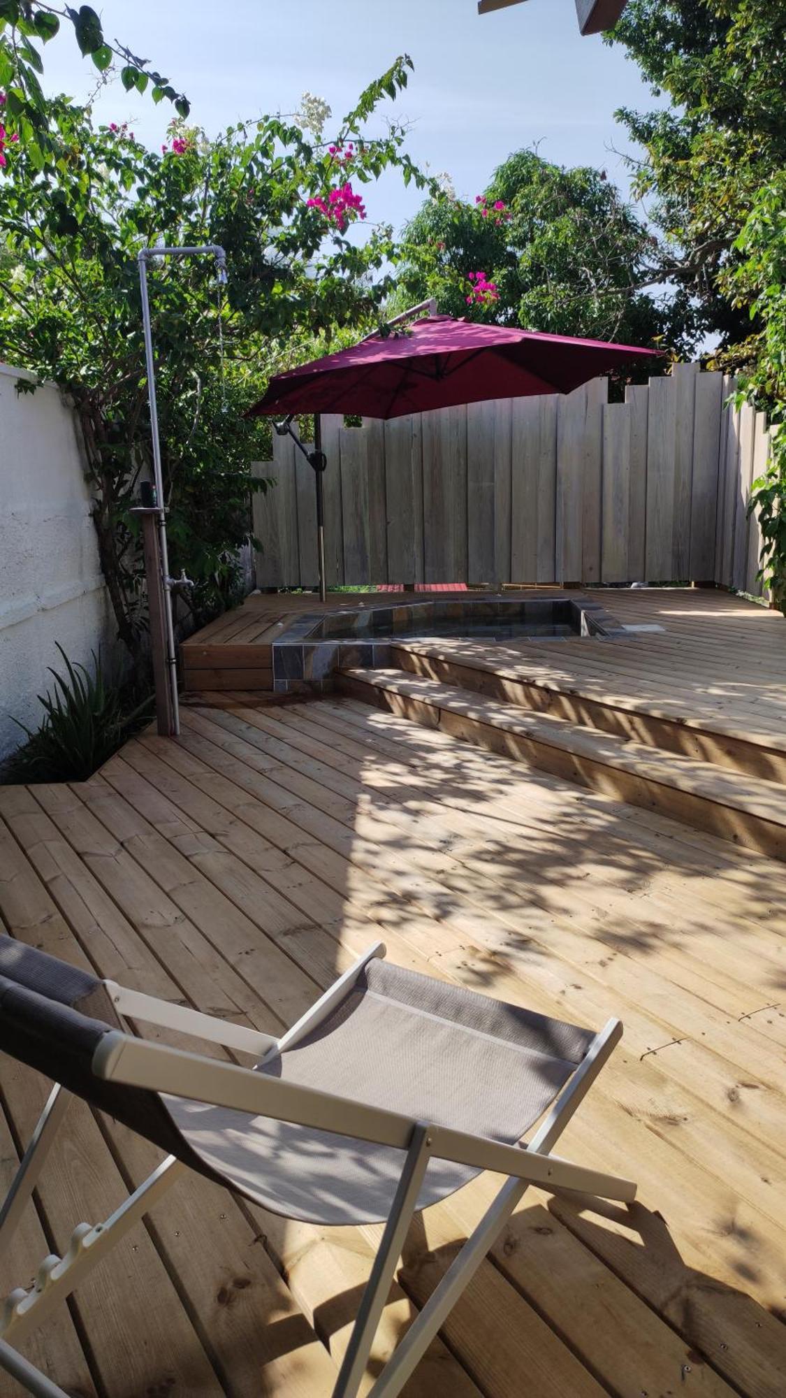 Les Coulirooms - Suite Avec Jacuzzi Et Grande Terrasse Sainte-Anne  Luaran gambar
